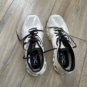 On Cloud X Athletic Shoes - White and Black